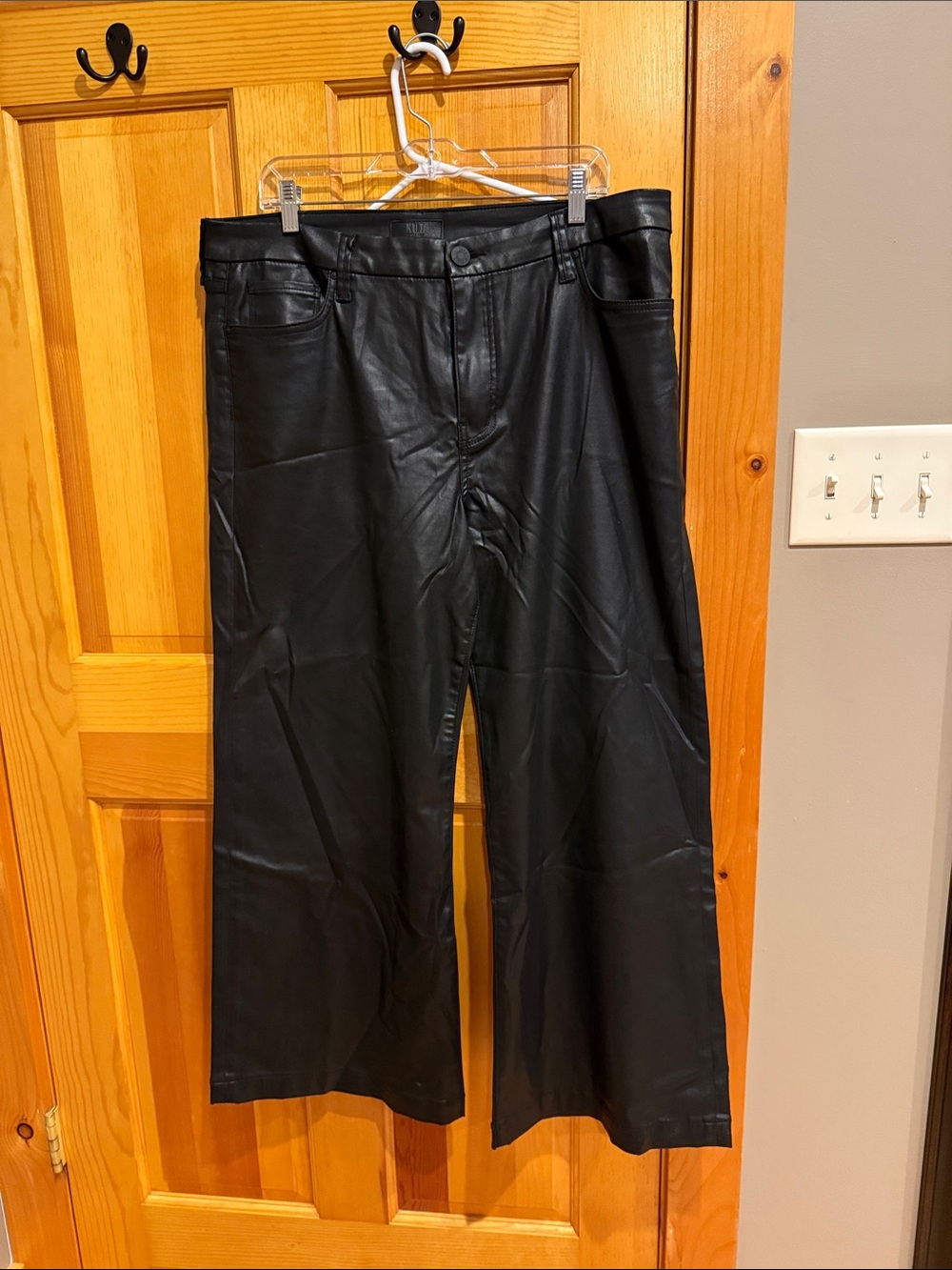 Kut From the Kloth Meg Black Faux Leather Wide-Leg Jeans size 16